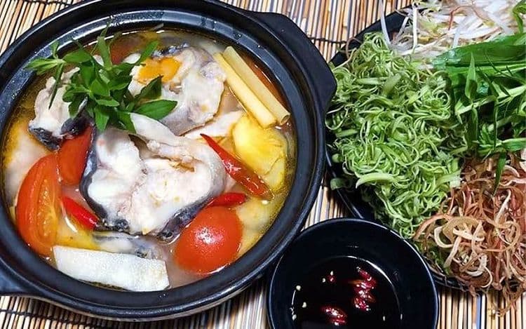 Lẩu Cá Lăng Chua Cay